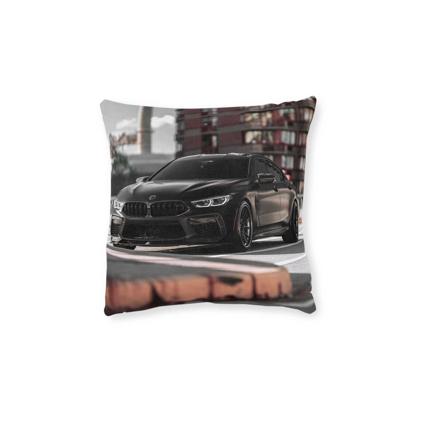 BMW M8