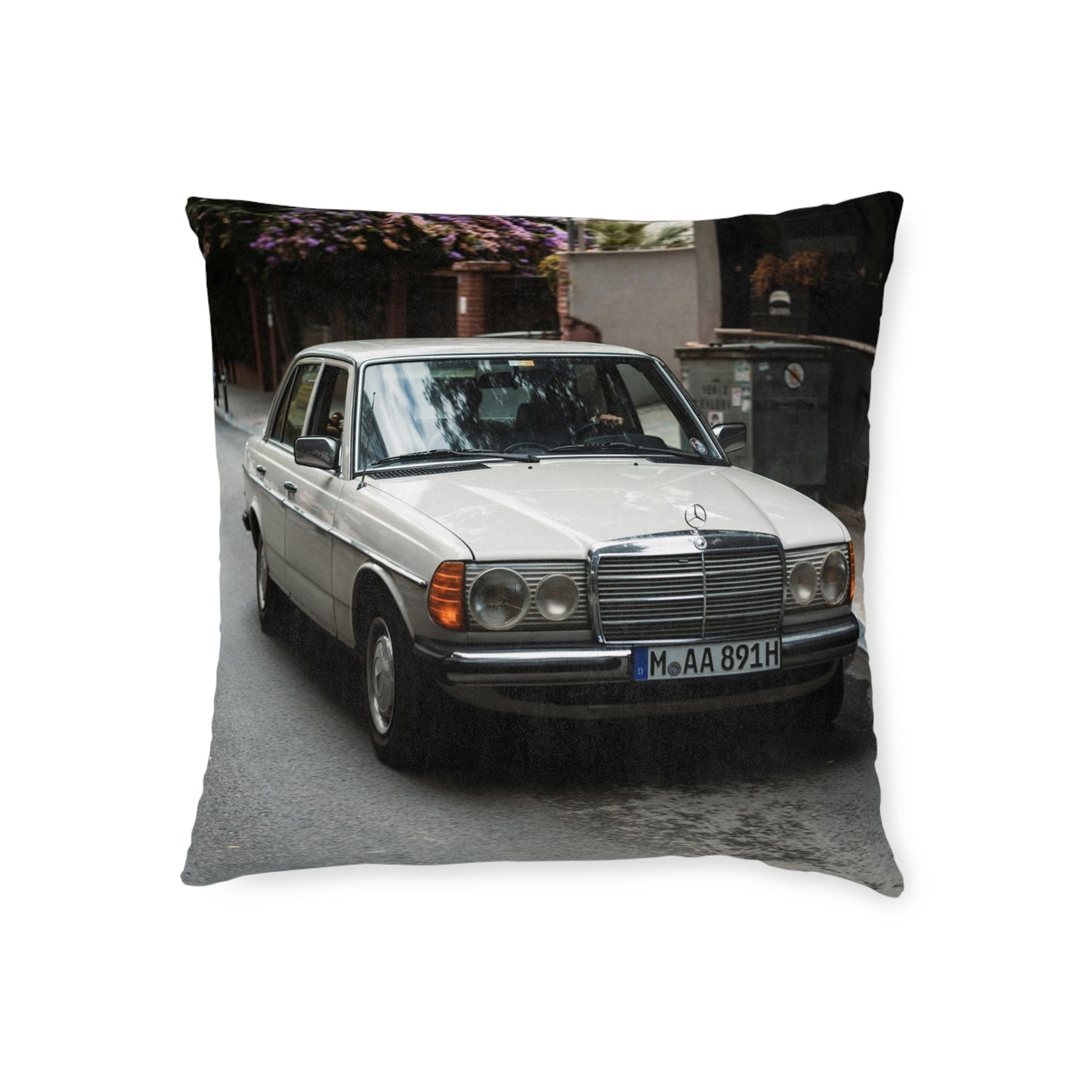 Mercedes W123